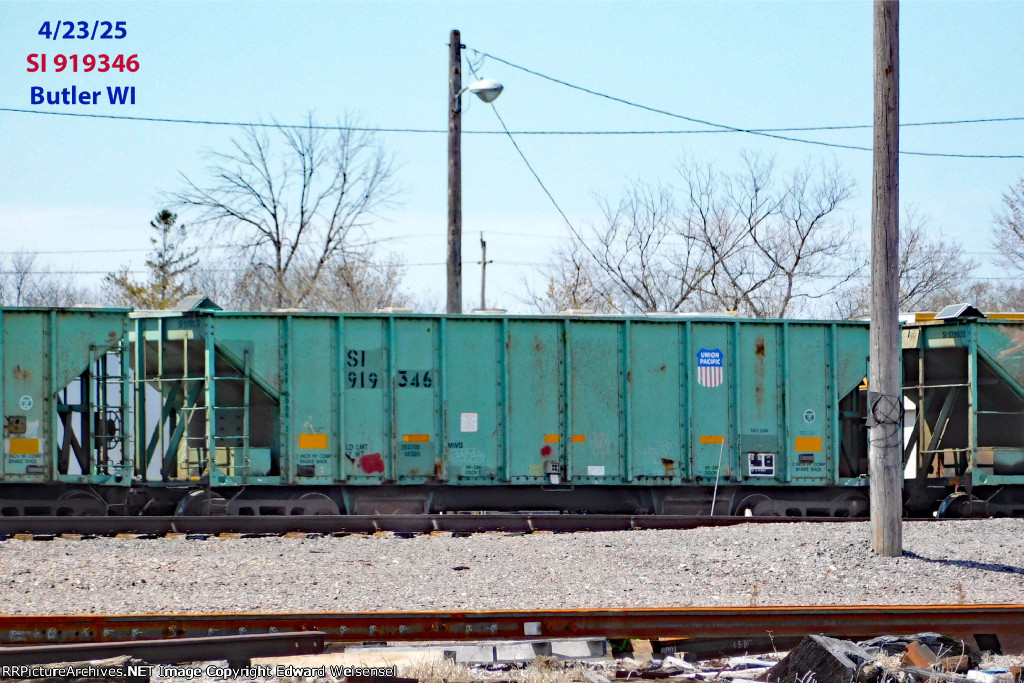 Ballast cars
